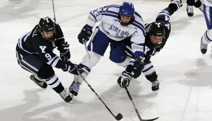 开云竞猜官网-_热火队防线坚韧，迎战联盟战绩第一_，热火队的联防战术