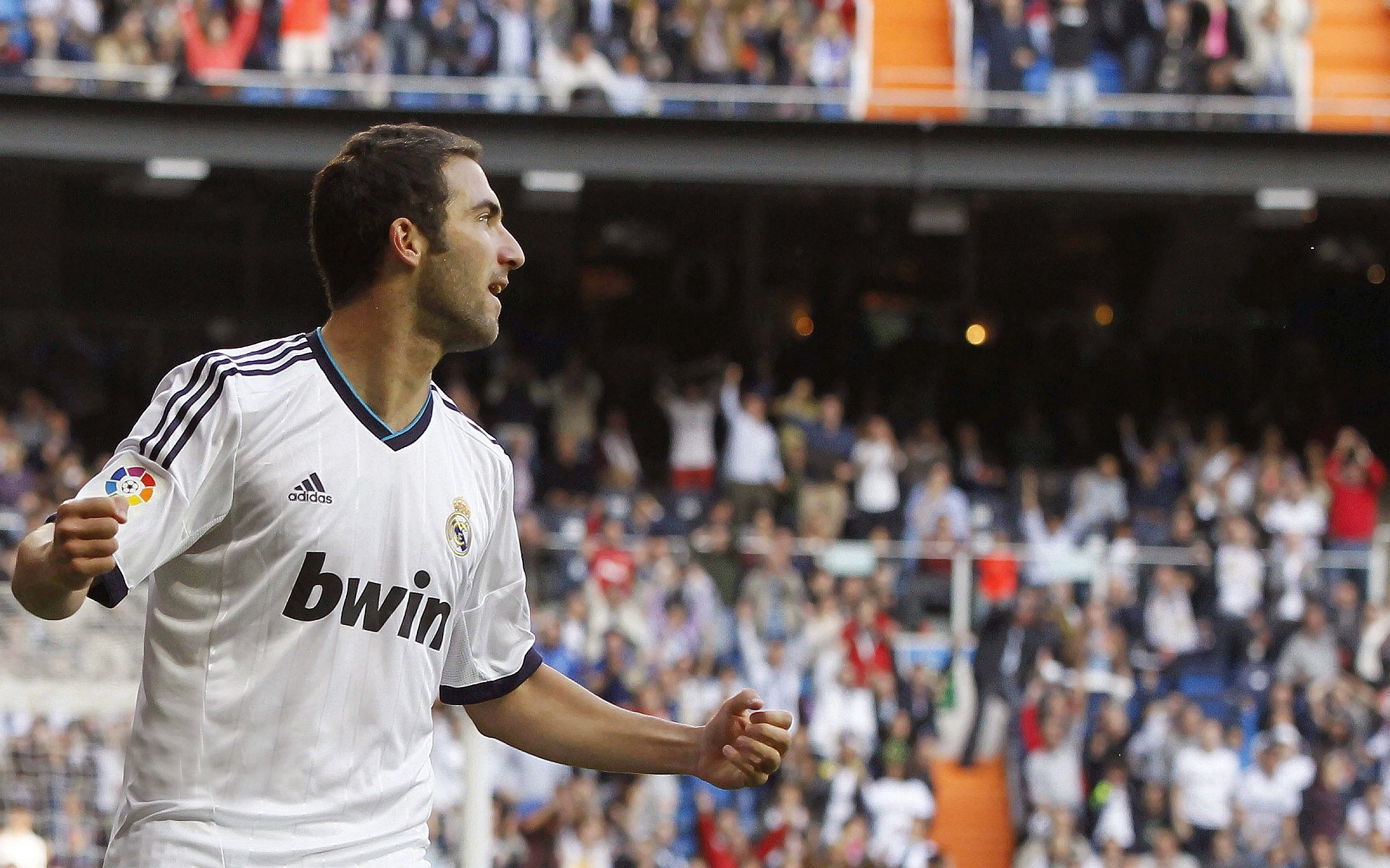 全国青少年田径锦标赛，运动员展现超强实力，2020全国青少年田径